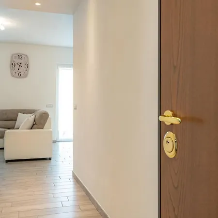 Ferienwohnung Dea House Nesso Exterior foto